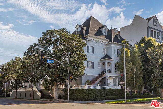 3348 James M Wood Boulevard 10, Los Angeles, CA 90006