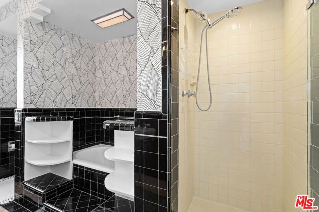 3348 James M Wood Boulevard 10, Los Angeles, CA 90006