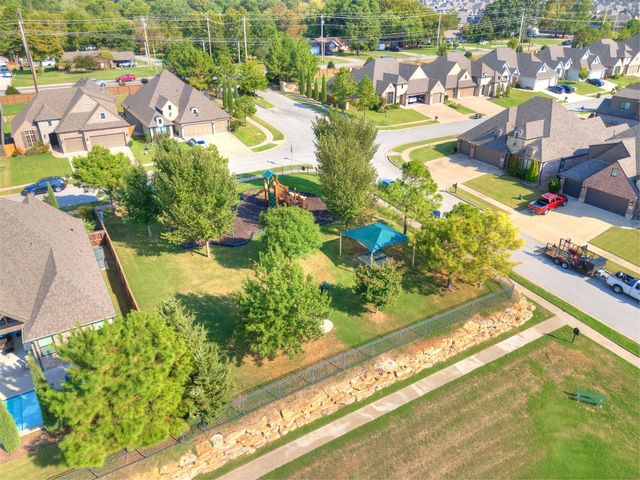 11205 S Redbud Street, Jenks, OK 74037