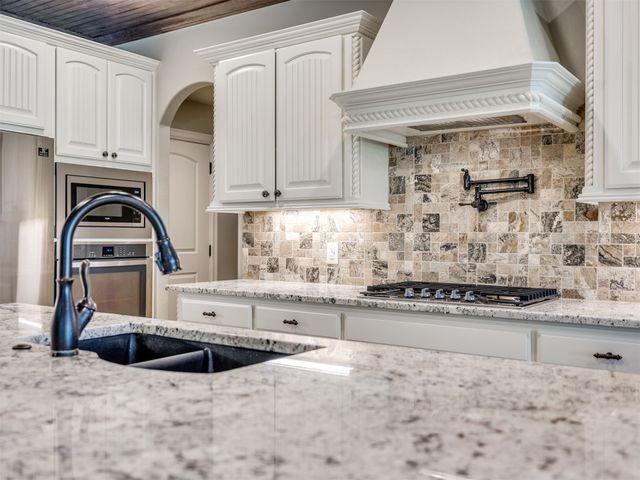 11205 S Redbud Street, Jenks, OK 74037