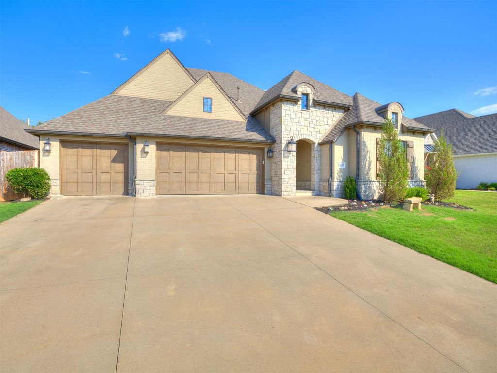 11205 S Redbud Street, Jenks, OK 74037