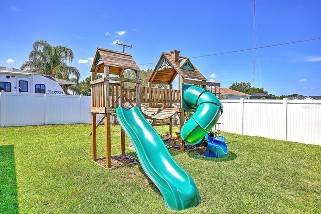 6785 HIGH KNOLL DRIVE, Lakeland, FL 33813