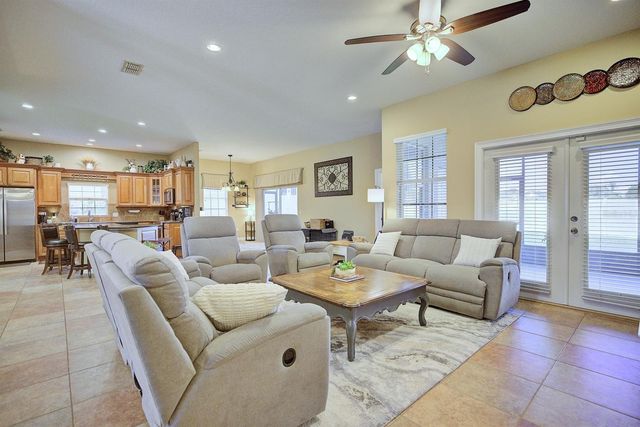 6785 HIGH KNOLL DRIVE, Lakeland, FL 33813