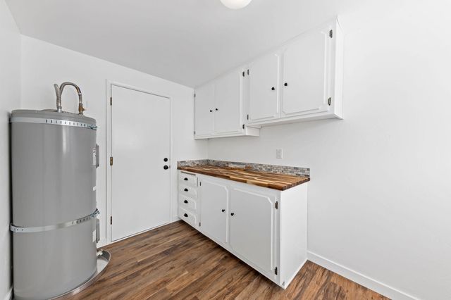 2040 Hamilton Lane SW, Grants Pass, OR 97527