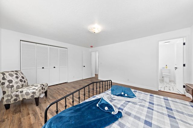 2040 Hamilton Lane SW, Grants Pass, OR 97527