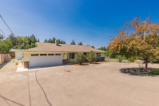 2040 Hamilton Lane SW, Grants Pass, OR 97527