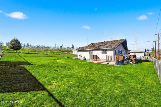 12708 Tieton Dr, Yakima, WA 98908