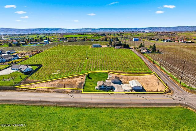 12708 Tieton Dr, Yakima, WA 98908