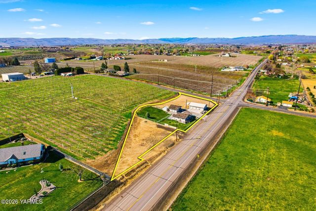 12708 Tieton Dr, Yakima, WA 98908