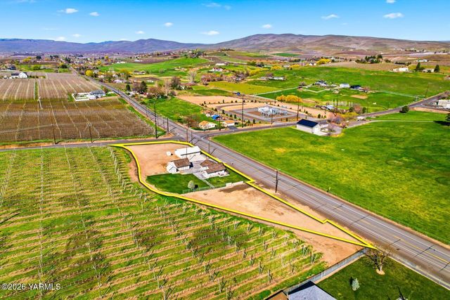 12708 Tieton Dr, Yakima, WA 98908