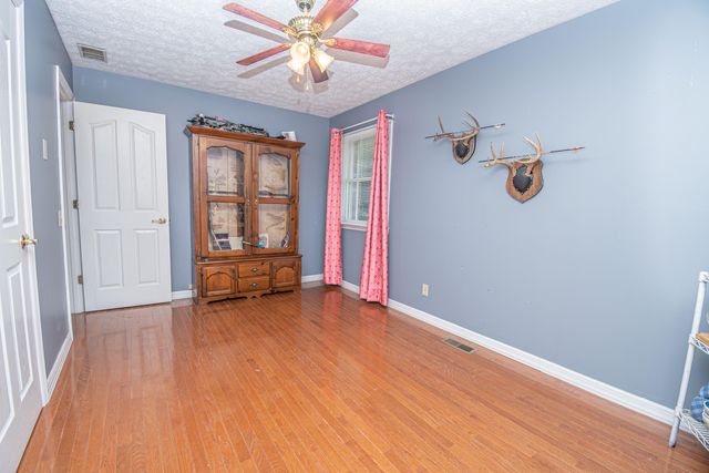 43 Ledan Street, Flemingsburg, KY 41041