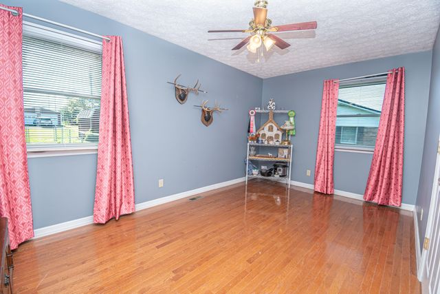 43 Ledan Street, Flemingsburg, KY 41041