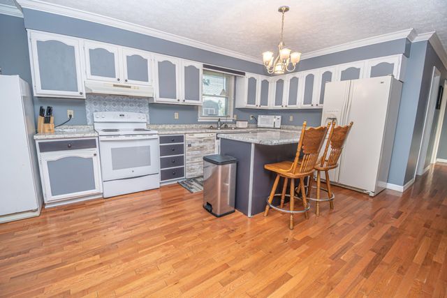 43 Ledan Street, Flemingsburg, KY 41041