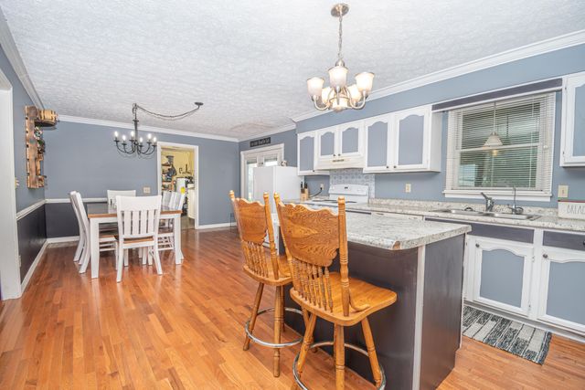 43 Ledan Street, Flemingsburg, KY 41041