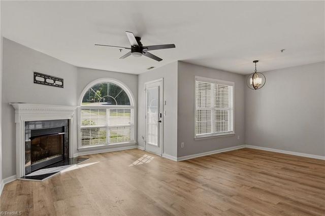 514 Rivertree Lane, Winston-salem, NC 27103