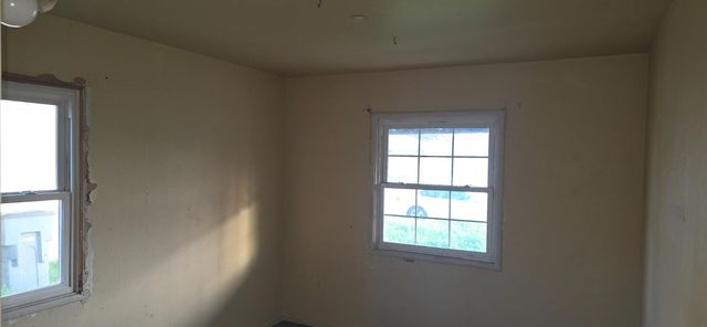 2315 E Santa Ana Avenue, Fresno, CA 93726