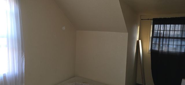 2315 E Santa Ana Avenue, Fresno, CA 93726