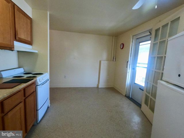 25 S Kingston Ave Apt 4, Atlantic City, NJ 08401