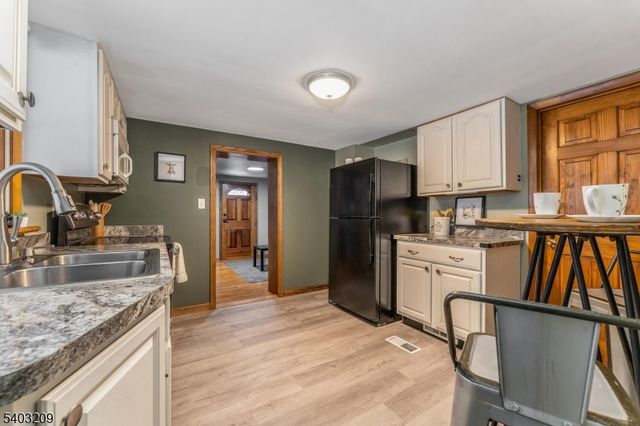 1430 Liberty Ave, Alpha Boro, NJ 08865