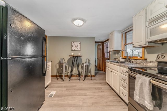 1430 Liberty Ave, Alpha Boro, NJ 08865