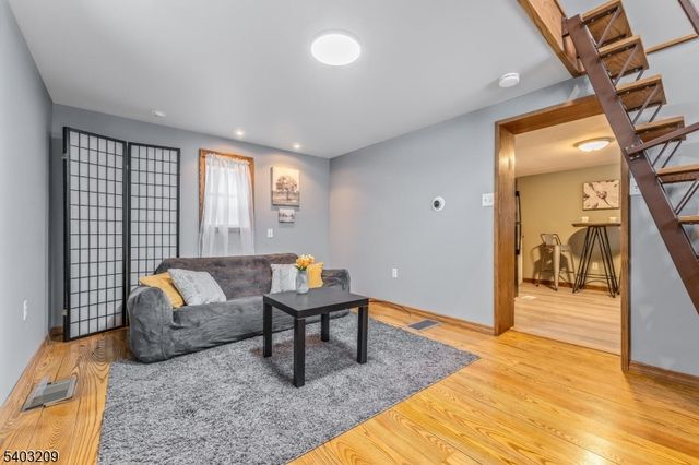 1430 Liberty Ave, Alpha Boro, NJ 08865