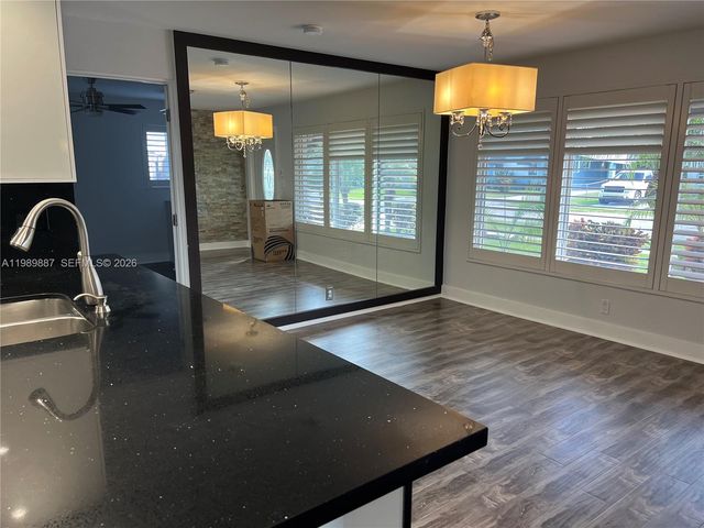 2713 Sherman St, Hollywood, FL 33020