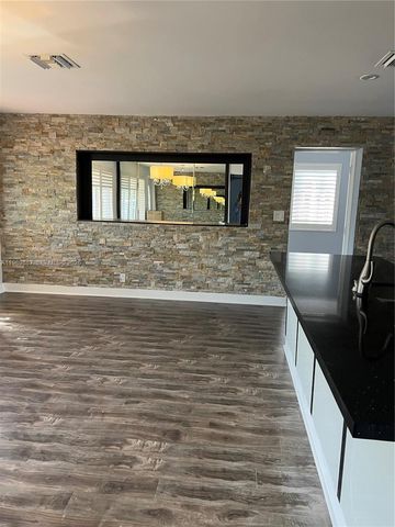 2713 Sherman St, Hollywood, FL 33020