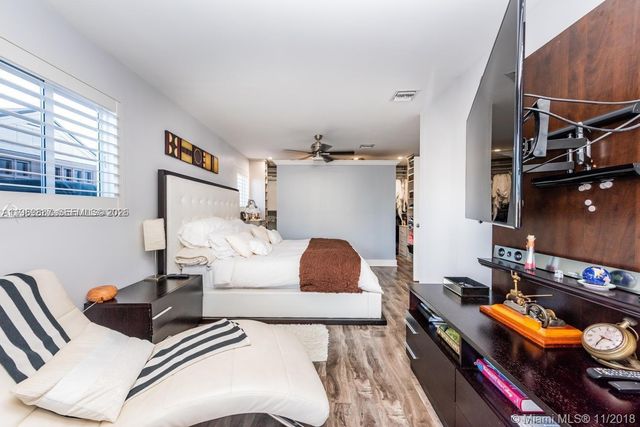 2713 Sherman St, Hollywood, FL 33020