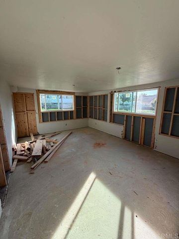 3536 Ybarra Road, Spring Valley, CA 91978