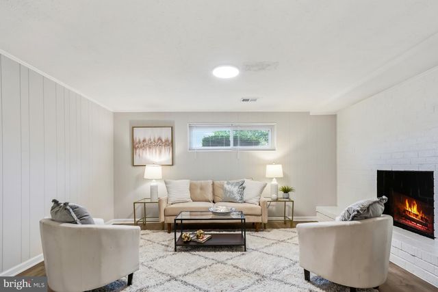 7107 DOWER HOUSE RD, Upper Marlboro, MD 20772