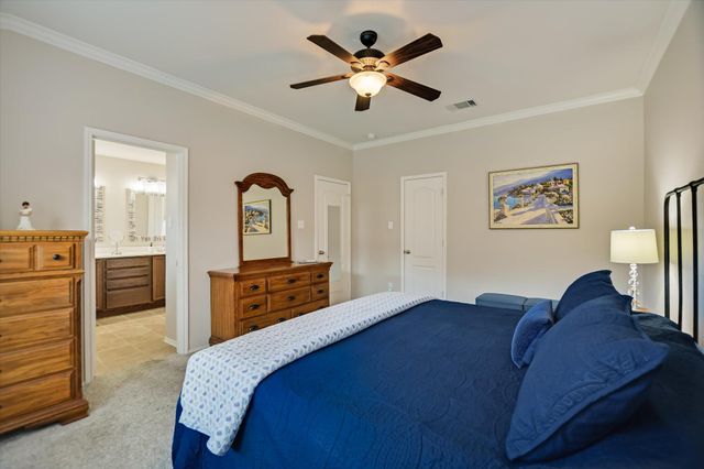 18717 Royal Pointe DR, Pflugerville, TX 78660