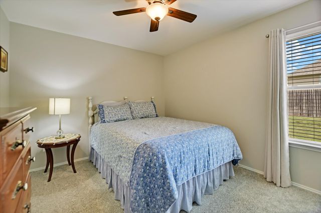 18717 Royal Pointe DR, Pflugerville, TX 78660