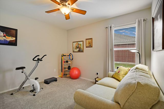 18717 Royal Pointe DR, Pflugerville, TX 78660