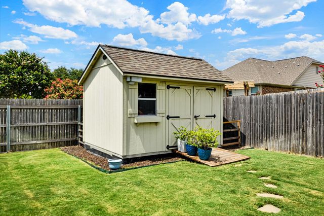 18717 Royal Pointe DR, Pflugerville, TX 78660