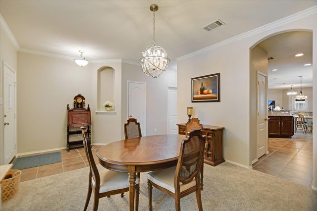 18717 Royal Pointe DR, Pflugerville, TX 78660