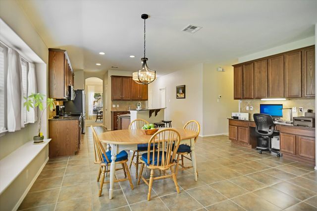 18717 Royal Pointe DR, Pflugerville, TX 78660