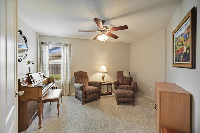 18717 Royal Pointe DR, Pflugerville, TX 78660