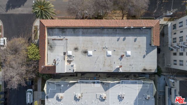 161 S St Andrews Place, Los Angeles, CA 90004