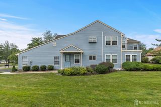 20-C Dorchester Drive, Monroe, NJ 08831