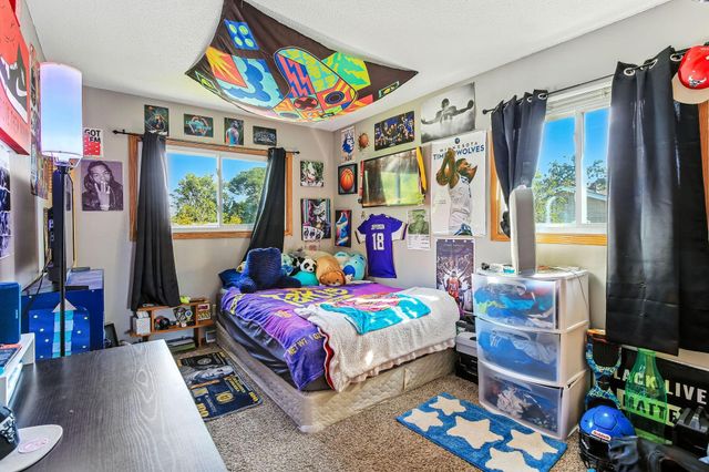 508 Shadyside Circle, Hopkins, MN 55343