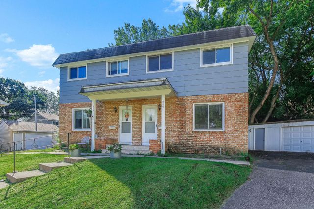 508 Shadyside Circle, Hopkins, MN 55343