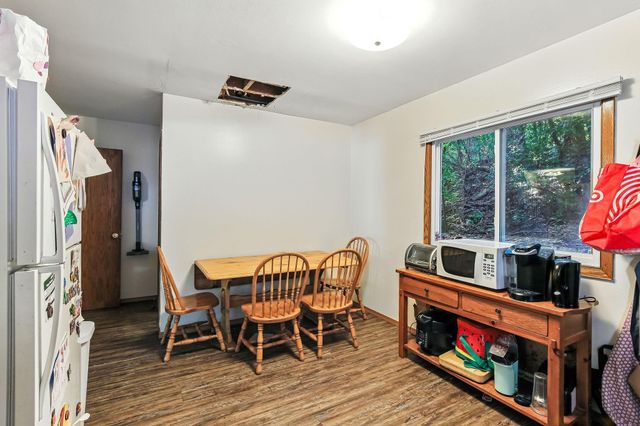 508 Shadyside Circle, Hopkins, MN 55343