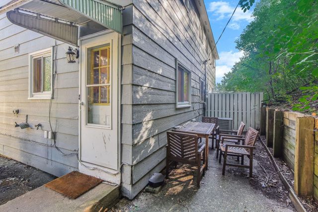 508 Shadyside Circle, Hopkins, MN 55343