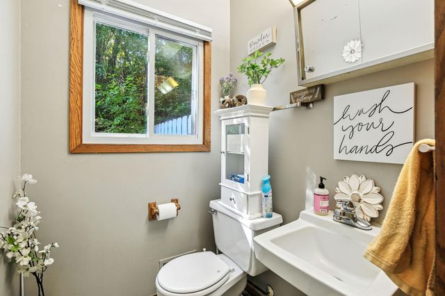 508 Shadyside Circle, Hopkins, MN 55343