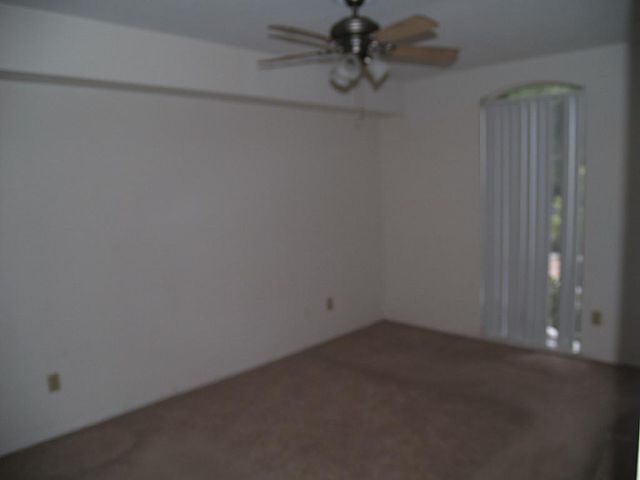 4647 Wild Indigo Street 355, Houston, TX 77027