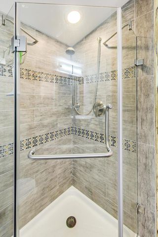 170 E South Street, Elmhurst, IL 60126