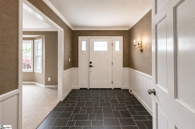 7 Coventry Road, Greenville, SC 29615