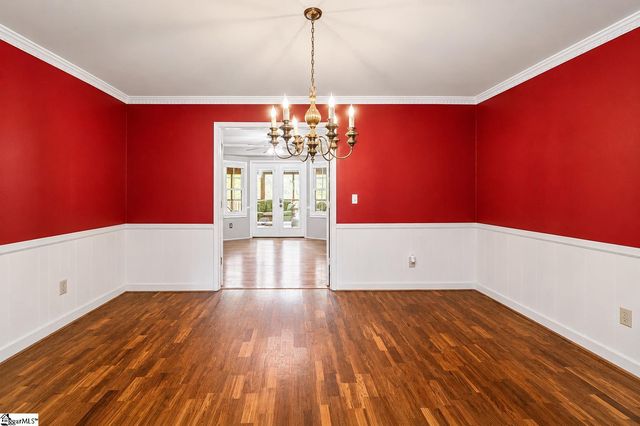 7 Coventry Road, Greenville, SC 29615