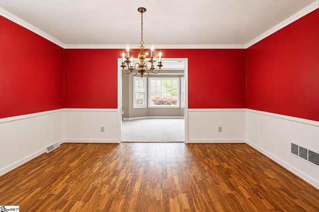 7 Coventry Road, Greenville, SC 29615