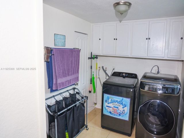 5535 W 13th Ave, Hialeah, FL 33012